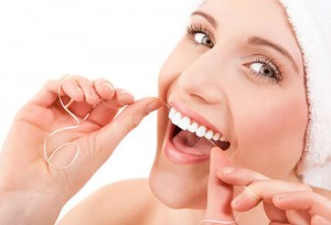 Diş İpi Nasıl Kullanılır? Super Floss Diş İpi Fiyatı